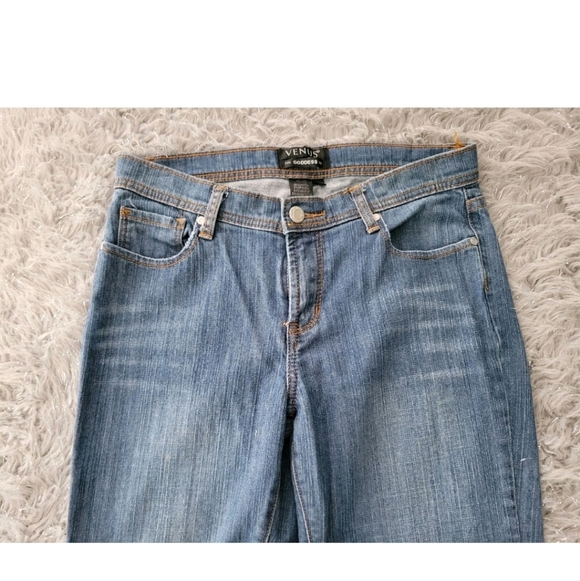 NEW Y2k Venus The Goddess Fit Bootcut Flare Jeans Denim Medium Blue Stretch 8 - Picture 3 of 6